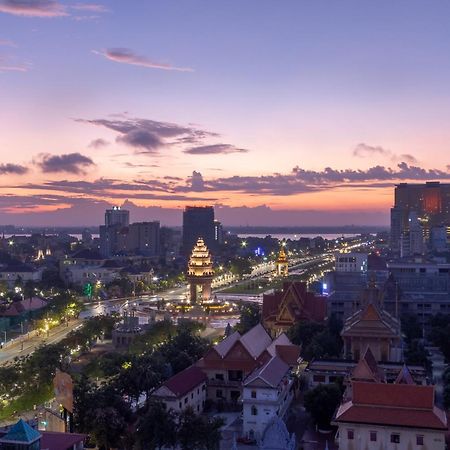 Arison Hotel Phnom Penh Esterno foto