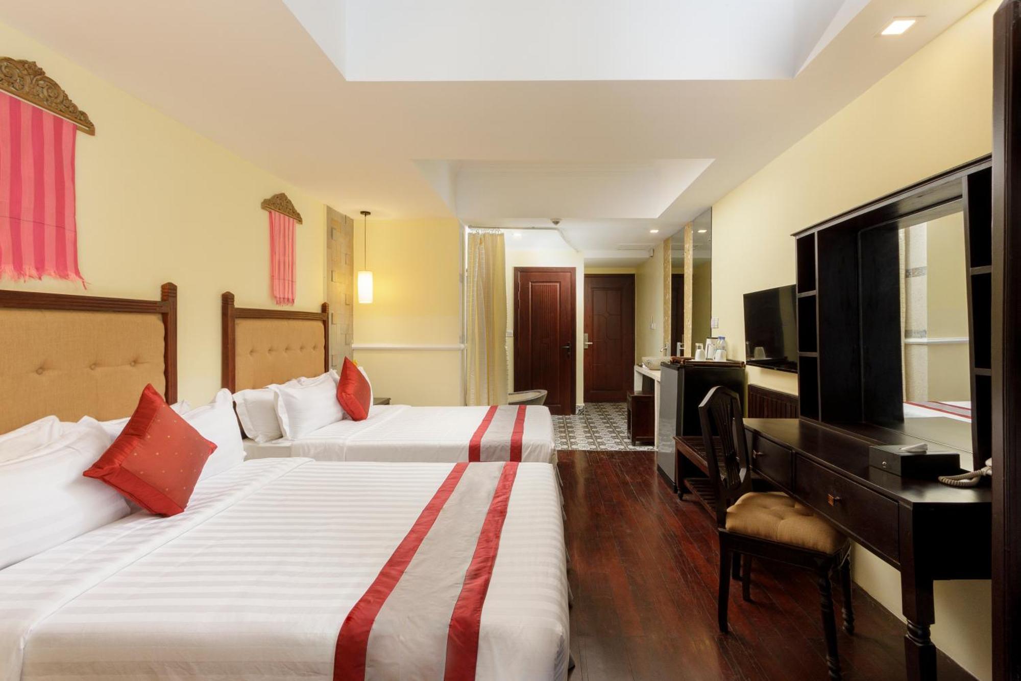 Arison Hotel Phnom Penh Esterno foto