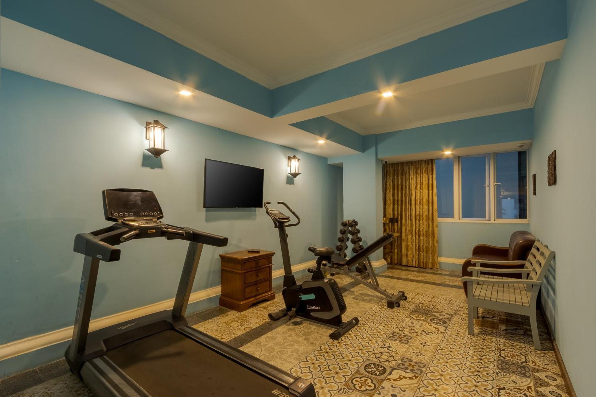 Arison Hotel Phnom Penh Esterno foto